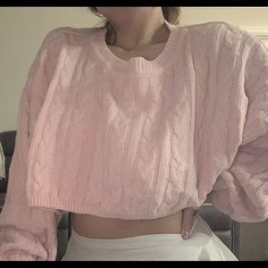 Oversized crop top pink sweater